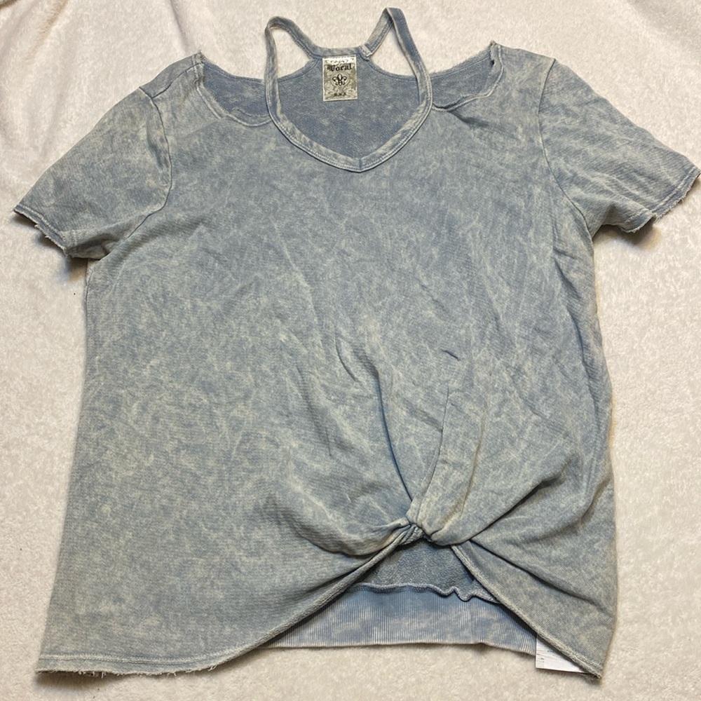 Women’s casual top. New with tags